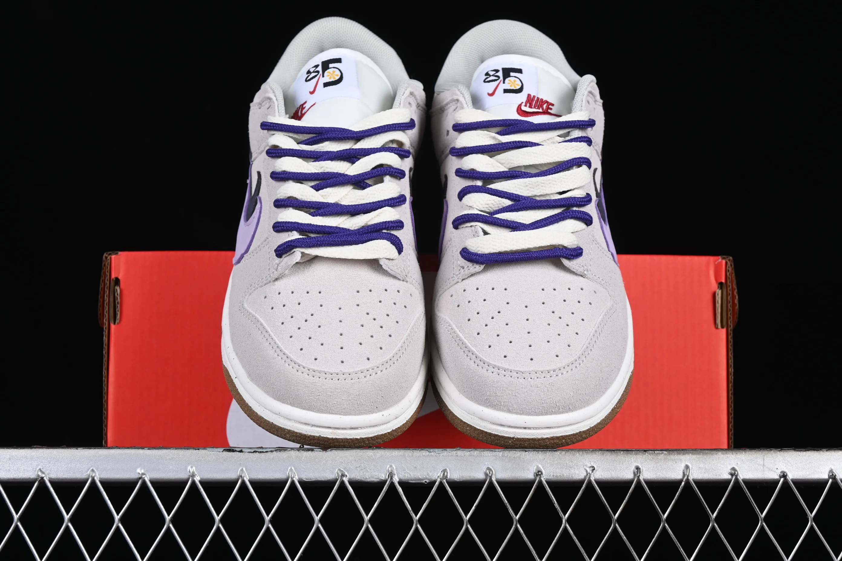 All Categories Nk SB Dunk Series Nk SB Dunk Low Low-top sneakers Cost-effective version Nk SB Dunk Low "85" double hook SB low-top sports and leisure sneakers DO9457-103